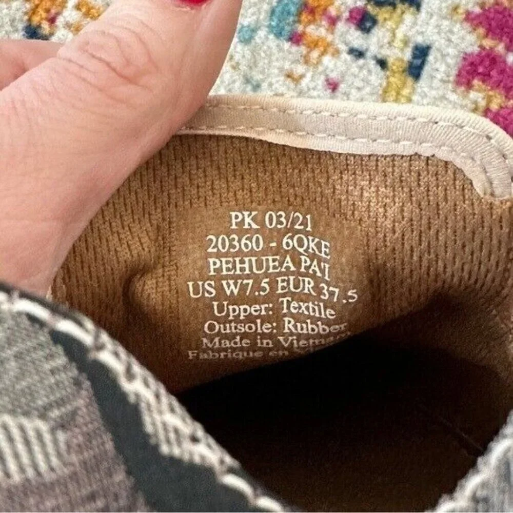 Olukai Womens Pehuea Pa’i Convertible Slip On Sneakers Size 7.5 Pink Camo - Picture 7 of 9